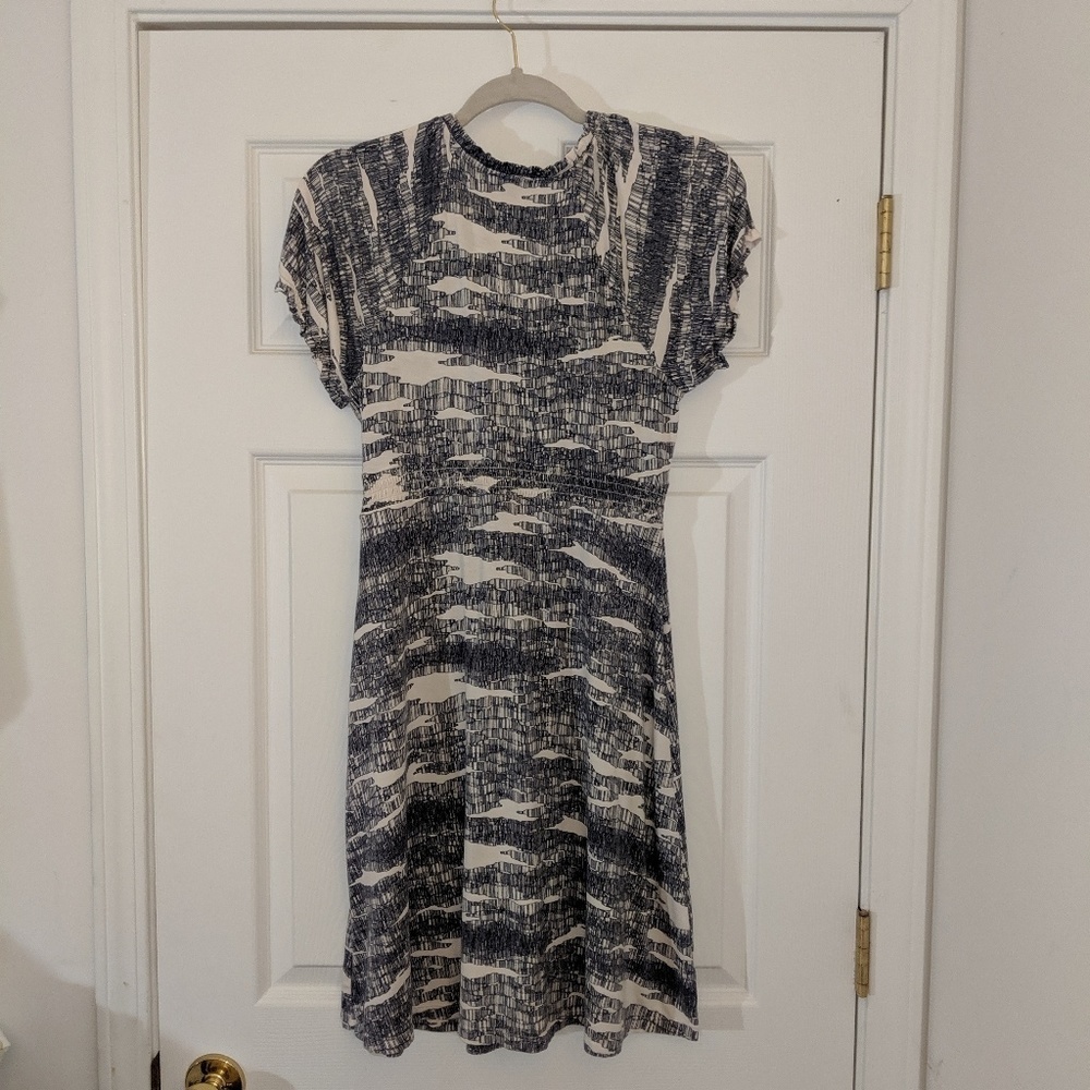 Daisy Fuentes printed a line dress size medium - Picture 2 of 8
